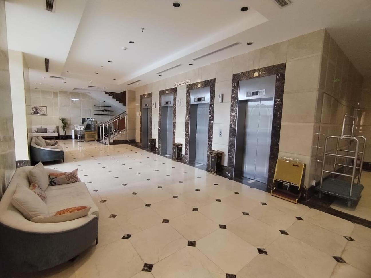 Al Kiram Hotel Al Azizia La La Mecca Esterno foto